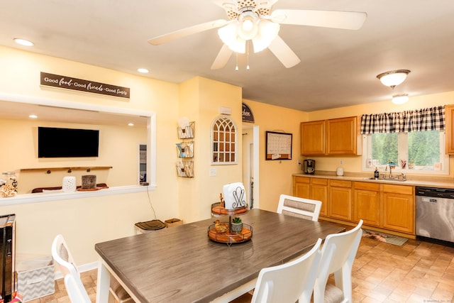 40 Woodland Ave, North Haven, CT 06473 - dining space featuring ceiling fan and recessed lighting