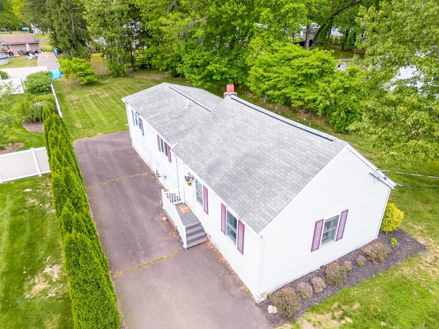 40 Woodland Ave, North Haven, CT 06473 - view from above of property featuring a tree filled landscape