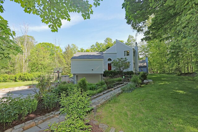 47 Old S Salem Road, Ridgefield, CT 06877 - view of green lawn