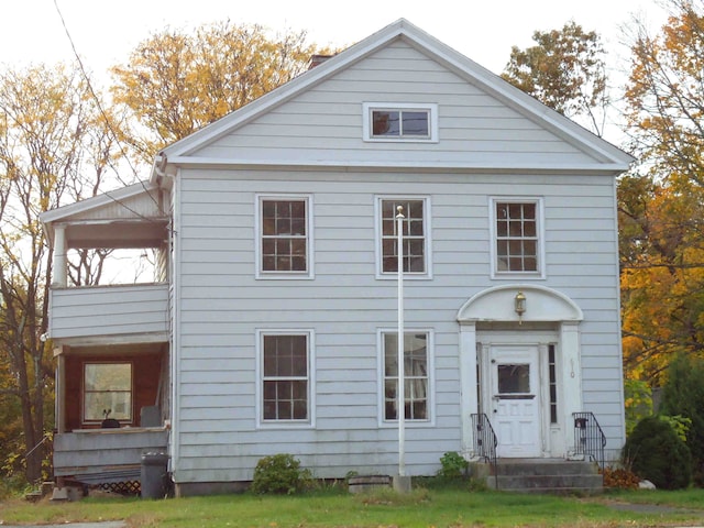 610 Center St, Manchester, CT 06040 - view of front of house with a balcony