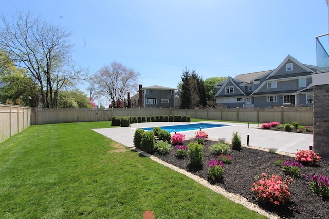 22 Apple Tree Trl, Westport, CT 06880 - view of yard featuring a patio area and a residential view