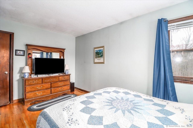 31 Branch Hill Rd, Preston, CT 06365 - bedroom with wood finished floors and baseboards