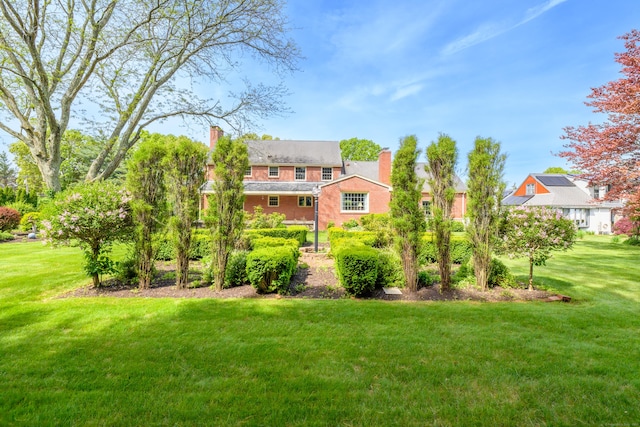 116 Thornbush Rd, Wethersfield, CT 06109 - view of green lawn