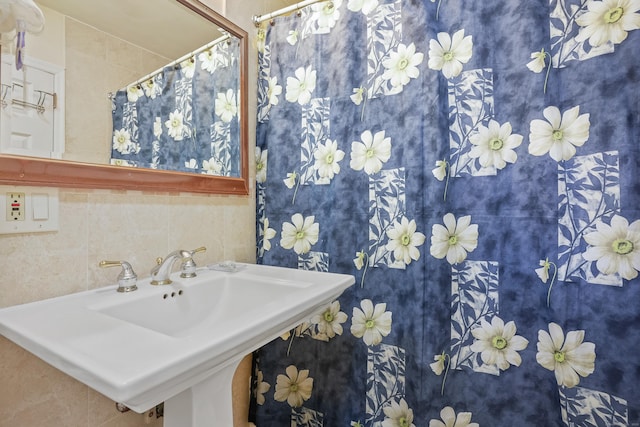 24 Cornell Rd, Danbury, CT 06811 - bathroom featuring a sink