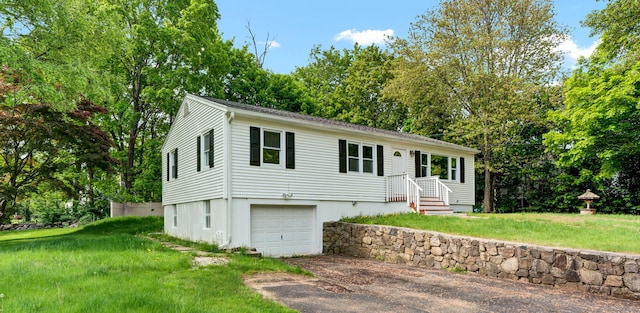 6 Marbil Rd, Danbury, CT 06811 - ranch-style house with driveway, a front yard, a garage, and view of wooded area