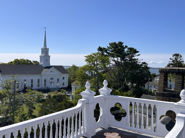27 Church St, Groton, CT 06340 - view of balcony