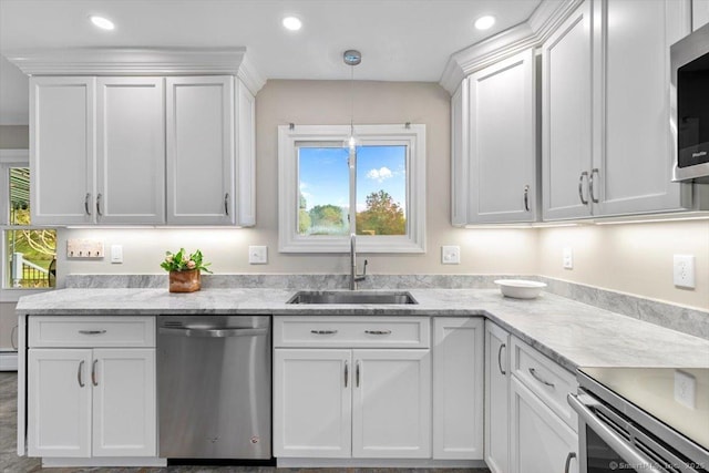 299 W Flat Hill Rd, Southbury, CT 06488 - kitchen featuring stainless steel appliances, a sink, white cabinetry, pendant lighting, and recessed lighting