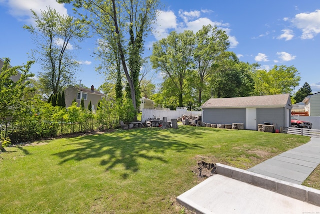 26 Carroll Rd, Hamden, CT 06517 - view of yard with an outbuilding