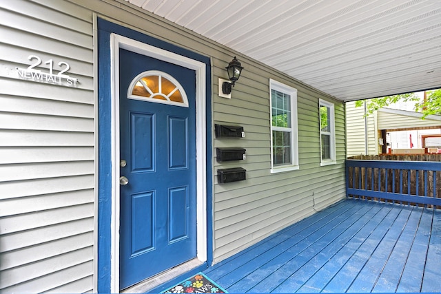 212 Newhall St, New Haven, CT 06511 - entrance to property featuring covered porch