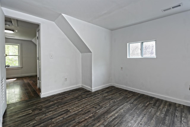 212 Newhall St, New Haven, CT 06511 - bonus room with dark wood-type flooring and baseboards