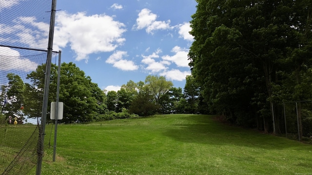 227 Twin Lakes Rd Apt C, North Branford, CT 06471 - view of property's community with a yard