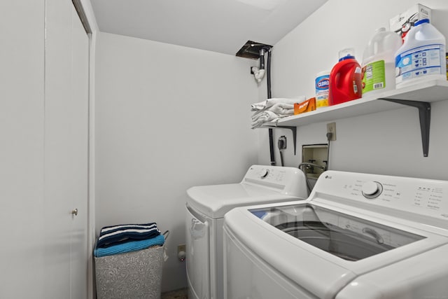 134 W Lake Ave, Guilford, CT 06437 - washroom featuring separate washer and dryer