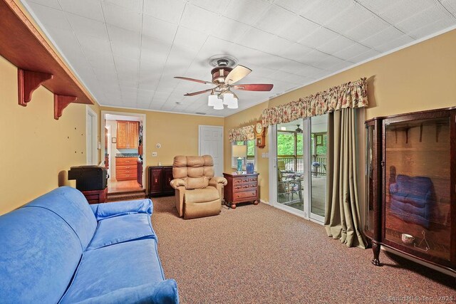 154 Sims Rd, Bristol, CT 06010 - living area featuring carpet flooring and ceiling fan