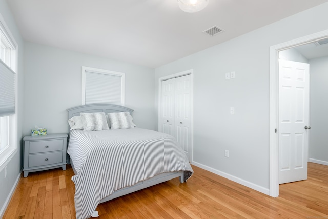 276 Niantic River Rd, Waterford, CT 06385 - bedroom featuring light wood-style flooring and a closet
