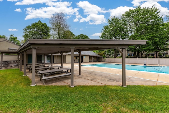 85 Metacomet Dr Unit 85, Meriden, CT 06450 - community pool featuring a patio
