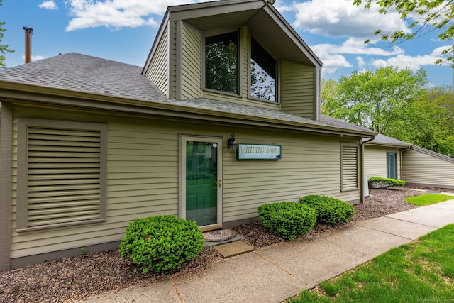 85 Metacomet Dr Unit 85, Meriden, CT 06450 - view of front of home with a shingled roof