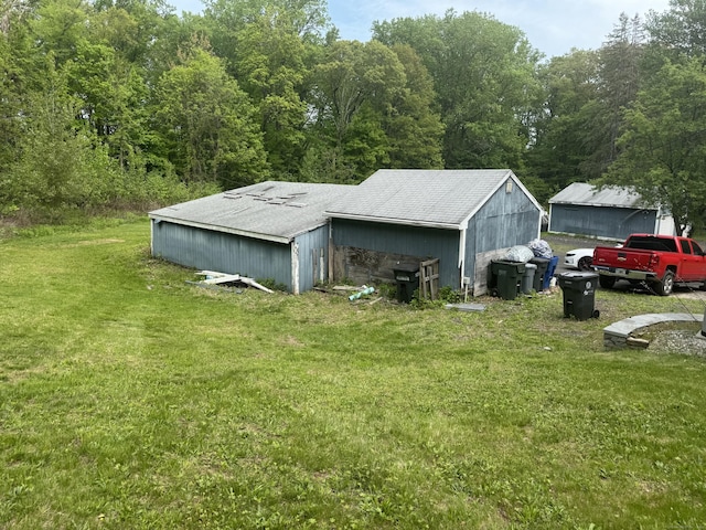 1731 Marion Rd, Cheshire, CT 06410 - view of pole building with a yard