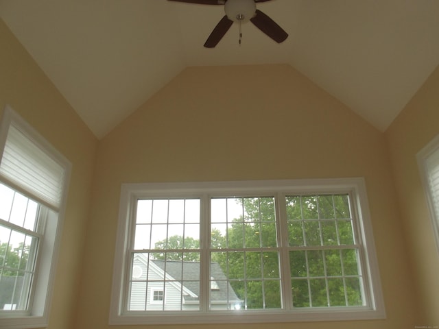 94 Stonehouse Rd Unit 16, Coventry, CT 06238 - detailed view of ceiling fan