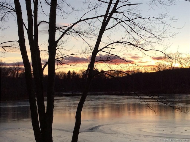 34 Clubhouse Dr Unit 23C, Woodbury, CT 06798 - water view