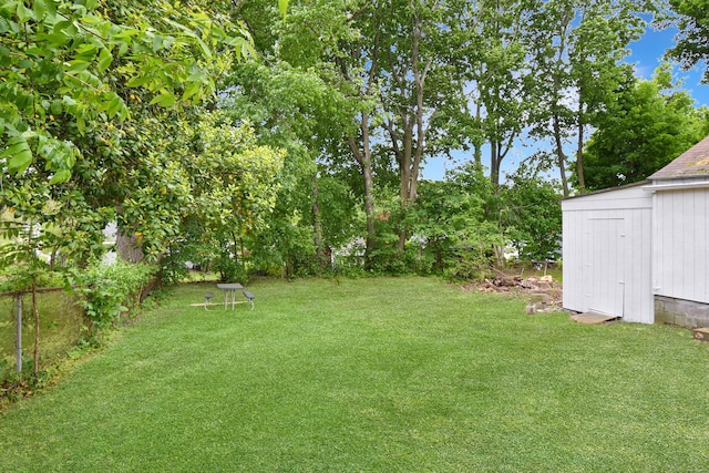 145 Westminster St, Hamden, CT 06518 - view of yard with an outdoor structure and a shed
