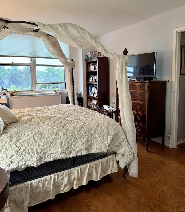 1 Strawberry Hill Ct Apt 6F, Stamford, CT 06902 - bedroom featuring wood finished floors