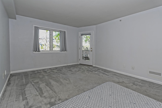 3250 Fairfield Ave Apt 302, Bridgeport, CT 06605 - carpeted empty room featuring baseboards