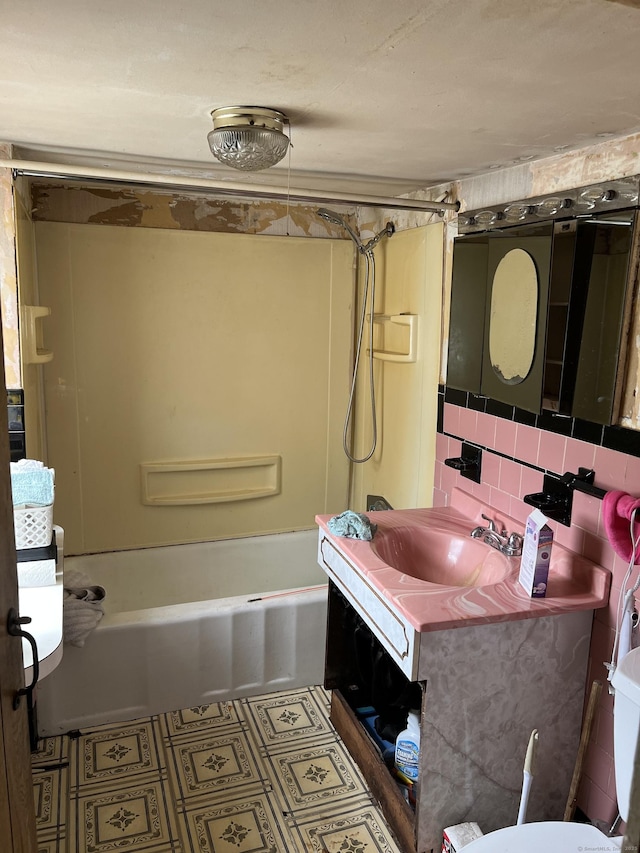 1100 Plainfield Pike, Sterling, CT 06373 - full bath featuring bathtub / shower combination and vanity