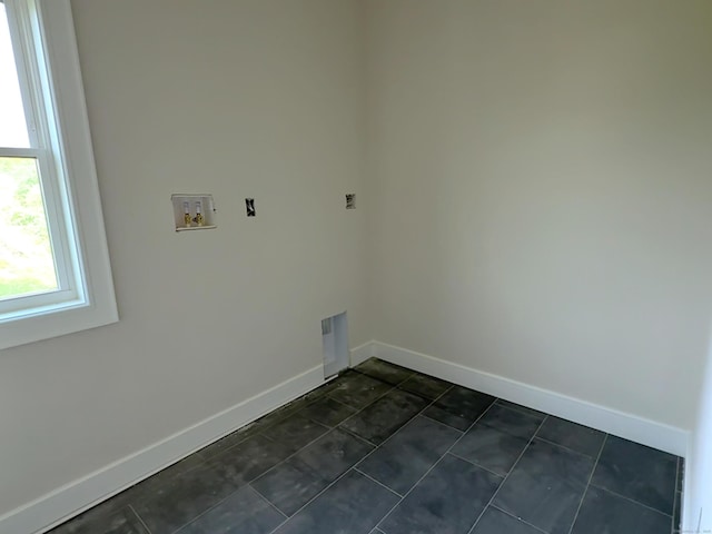 23 Melrose Dr, Cheshire, CT 06410 - washroom featuring hookup for a washing machine and baseboards