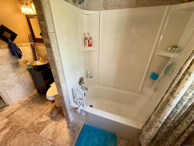 108 Dartmouth St, Torrington, CT 06790 - full bath featuring toilet, shower / bath combo, tile walls, and vanity
