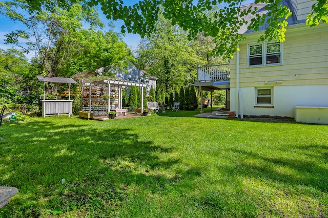 54 Swampscott Rd, Stamford, CT 06905 - view of green lawn with a pergola