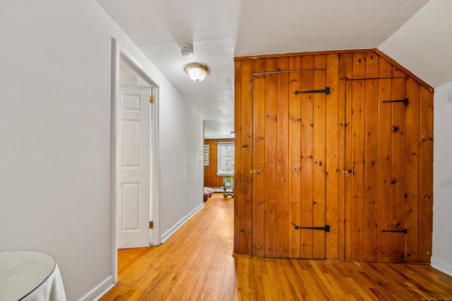 54 Swampscott Rd, Stamford, CT 06905 - hall featuring light wood-style floors and baseboards