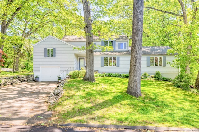 39 Falmouth Rd, Fairfield, CT 06825 - photo 1