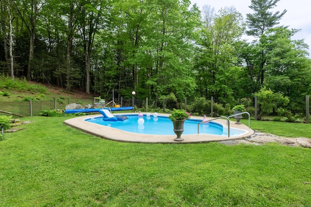 27 Pleasant Valley Rd, Barkhamsted, CT 06063 - view of swimming pool featuring a lawn and a covered pool