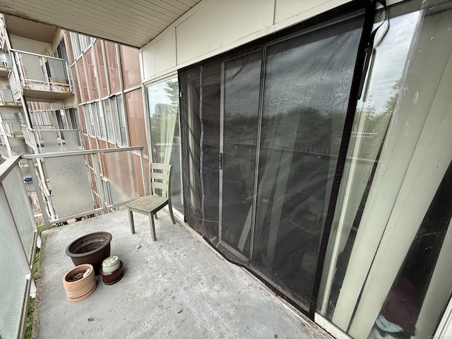 30 Woodland St Apt 5F, Hartford, CT 06105 - view of balcony