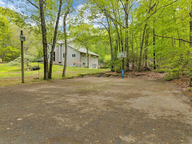 20A Bush Hill Dr, East Lyme, CT 06357 - view of green lawn
