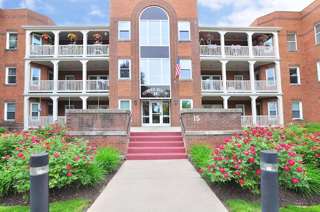 15 Highland St Apt 106, West Hartford, CT 06119 - view of apartment building / complex