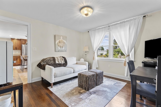 190 Bayview Blvd, Stratford, CT 06615 - living room with wood finished floors and baseboards