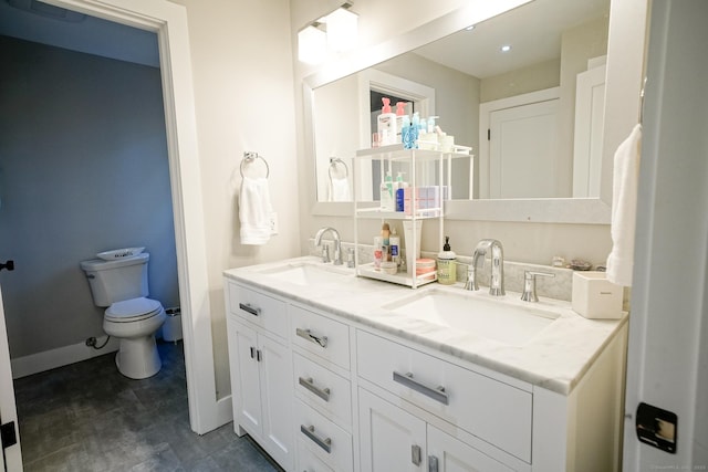 8 Bruce Ln, Avon, CT 06001 - full bath with toilet, baseboards, and double vanity