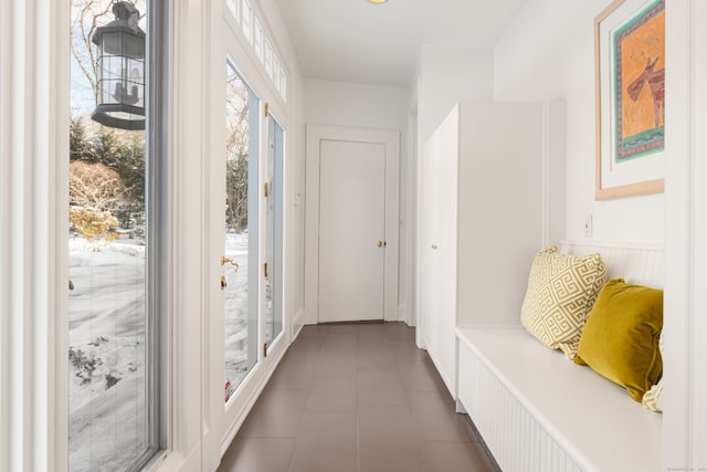 15 Arrowhead Way, Weston, CT 06883 - view of hallway