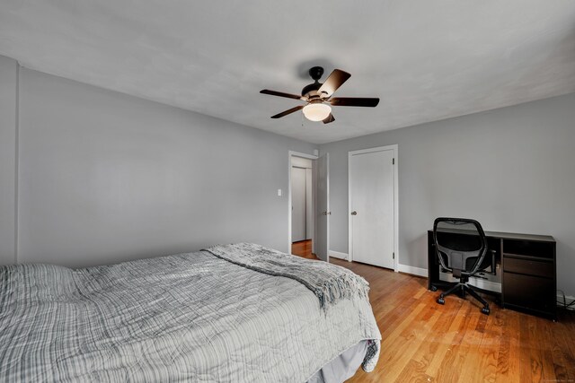 74 Belmont St, New Britain, CT 06053 - bedroom featuring wood finished floors, baseboards, and ceiling fan