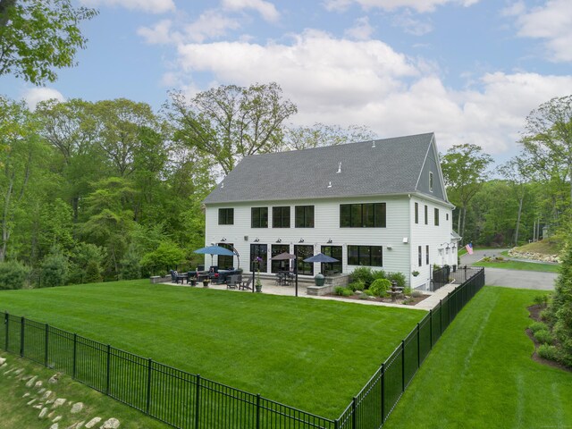 284 Ingleside Dr, Stamford, CT 06903 - photo 3