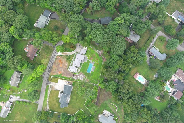 113 Woodbrook Dr, Stamford, CT 06907 - photo 5
