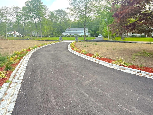 113 Woodbrook Dr, Stamford, CT 06907 - photo 9