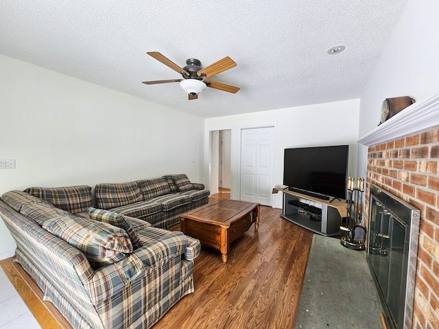 33 Valerie Ct, Hamden, CT 06514 - photo 6