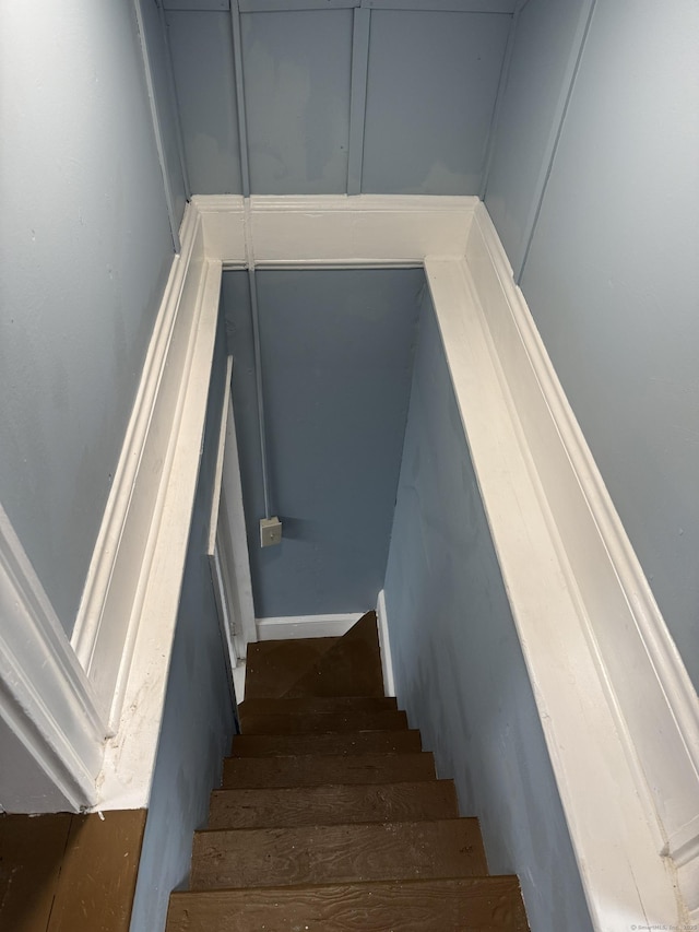 253 N Main St, Norwich, CT 06360 - view of stairway