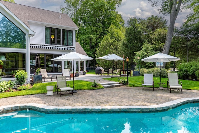 8 Heritage Island Rd, New Fairfield, CT 06812 - swimming pool with a patio and a lawn