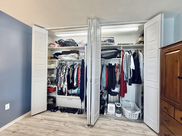 1 Strawberry Hill Ct Apt 1A, Stamford, CT 06902 - view of closet