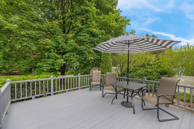 10 Knollwood Rd, Farmington, CT 06032 - view of deck
