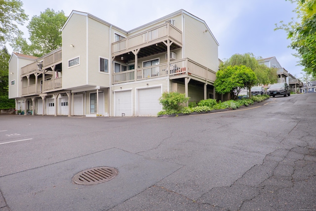 95 Park Ave Apt 14, Danbury, CT 06810 - view of property