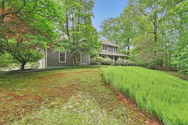 1155 Arbutus St, Middletown, CT 06457 - view of yard